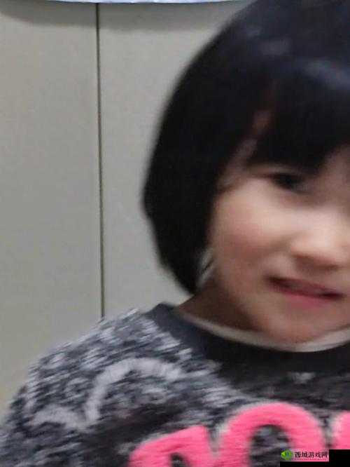 海角披风少年最新视频:精彩瞬间全记录